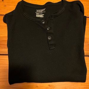 Large Old Navy long sleeve